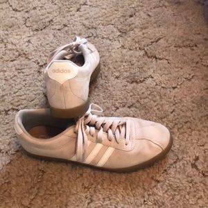 Adidas cream sneaker